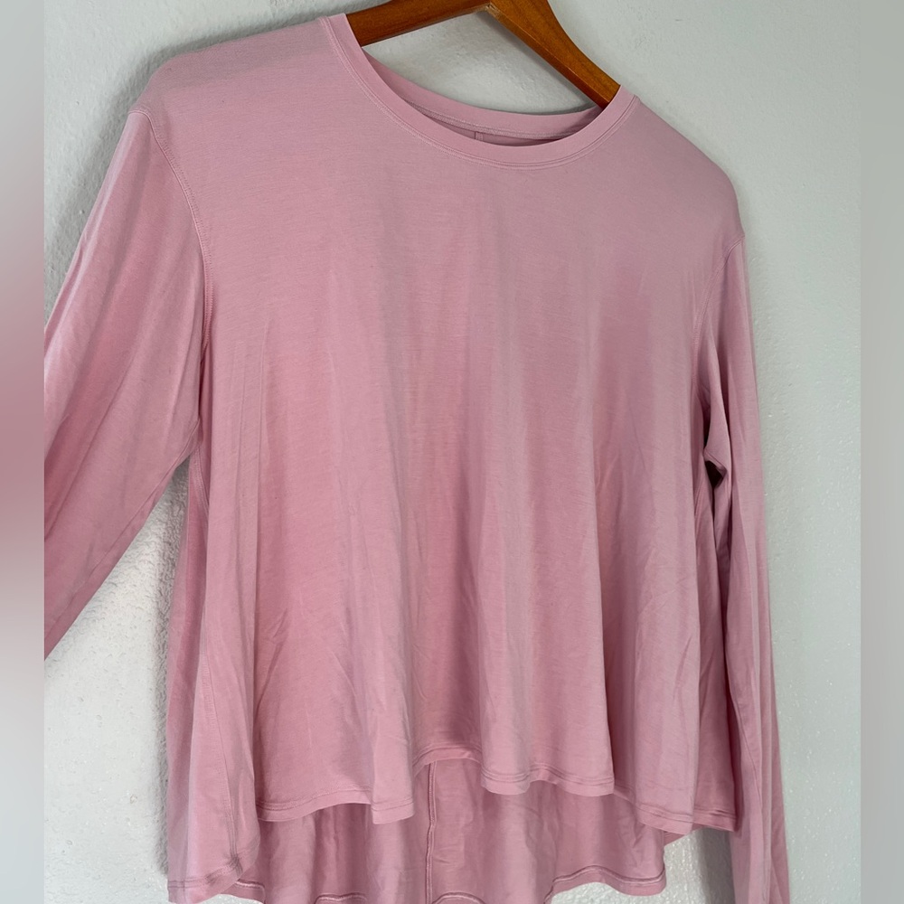 🍋LIKE NEW Condition Lululemon Crew Tee High/low top Tee